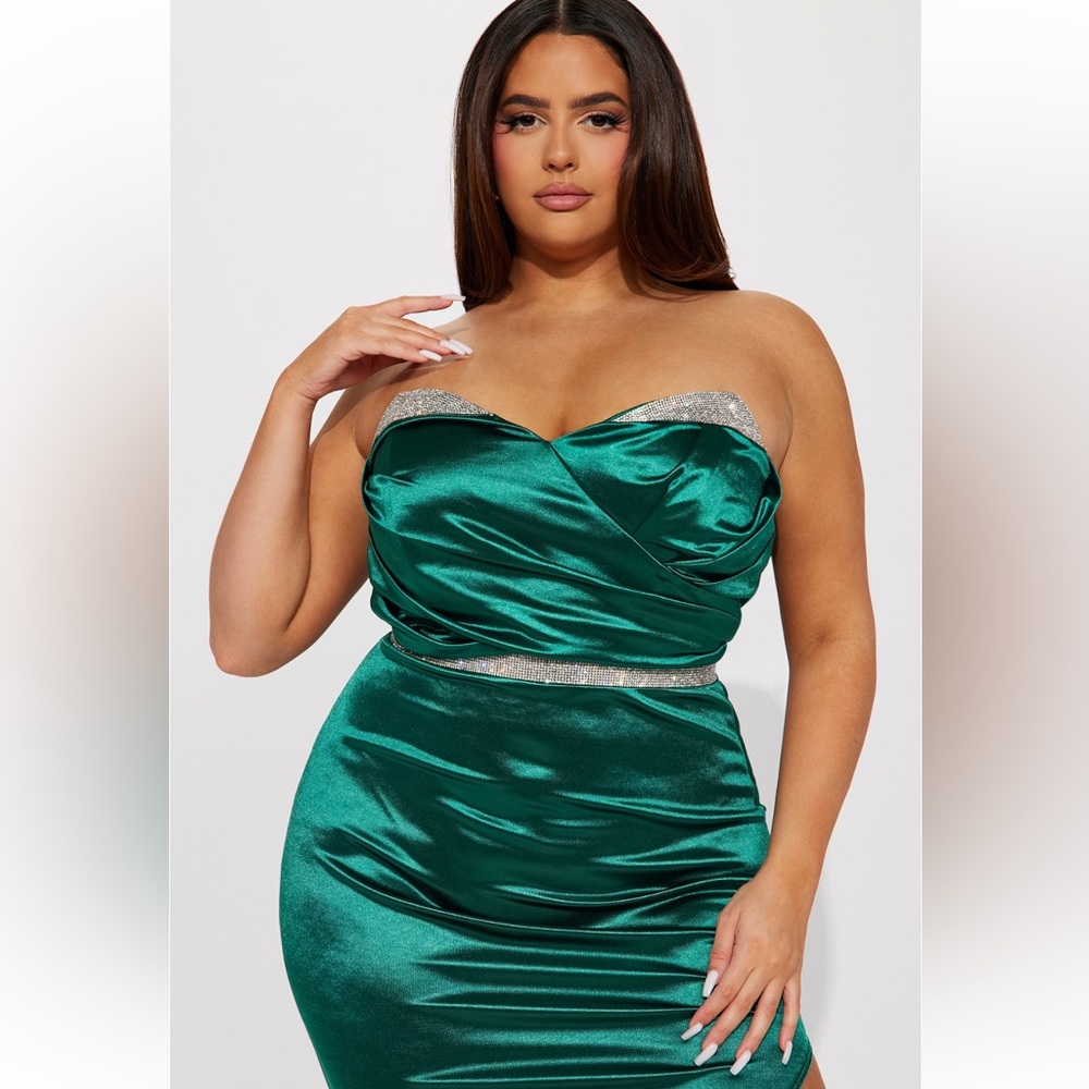 Paris Satin Maxi Dress - Emerald
